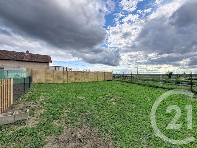 Maison &agrave; vendre - 3 pi&egrave;ces - 71,90 m2 - Varennes Sur Allier - 03 - AUVERGNE