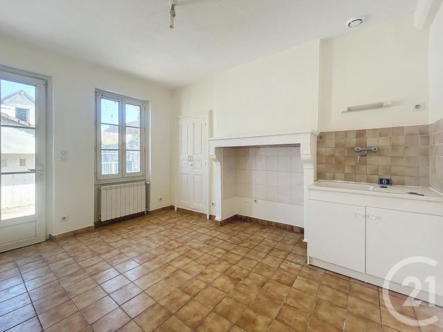 Maison à louer MONETAY SUR ALLIER