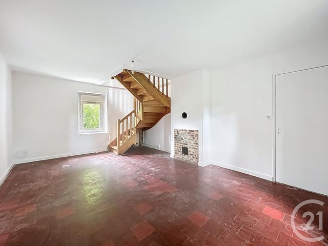 Maison &agrave; louer - 4 pi&egrave;ces - 63,94 m2 - Tronget - 03 - AUVERGNE