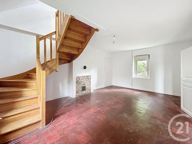 Maison &agrave; louer - 4 pi&egrave;ces - 63,94 m2 - Tronget - 03 - AUVERGNE