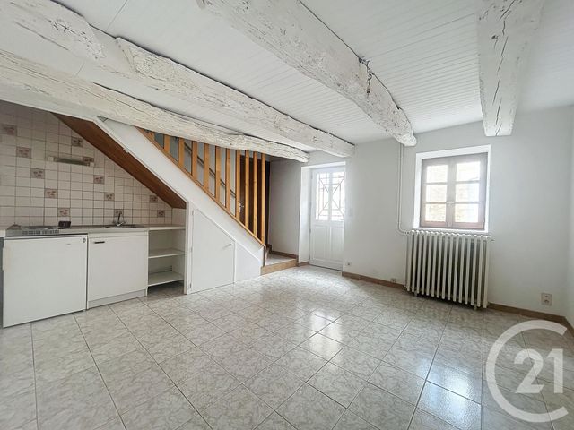 Maison &agrave; louer - 3 pi&egrave;ces - 54,63 m2 - St Pourcain Sur Sioule - 03 - AUVERGNE