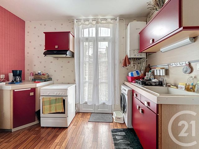 Appartement F2 &agrave; louer - 2 pi&egrave;ces - 51,17 m2 - St Pourcain Sur Sioule - 03 - AUVERGNE