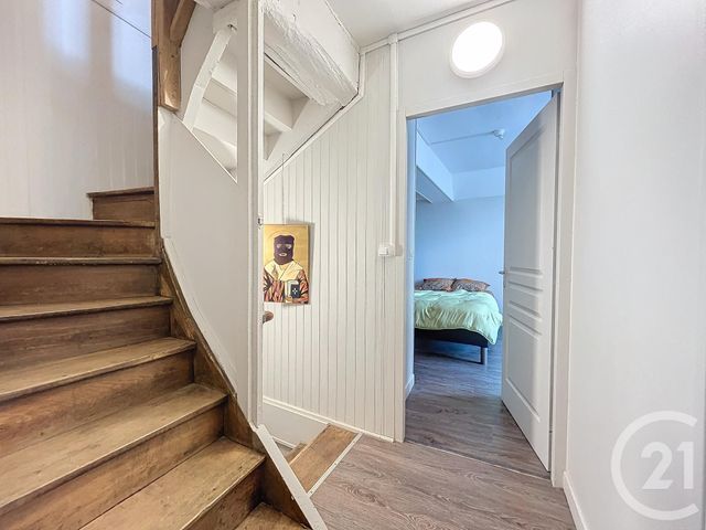 Maison &agrave; louer - 4 pi&egrave;ces - 78,95 m2 - Chantelle - 03 - AUVERGNE