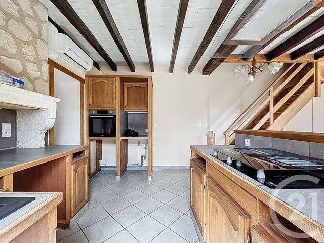 Maison &agrave; louer - 3 pi&egrave;ces - 84,96 m2 - Cesset - 03 - AUVERGNE