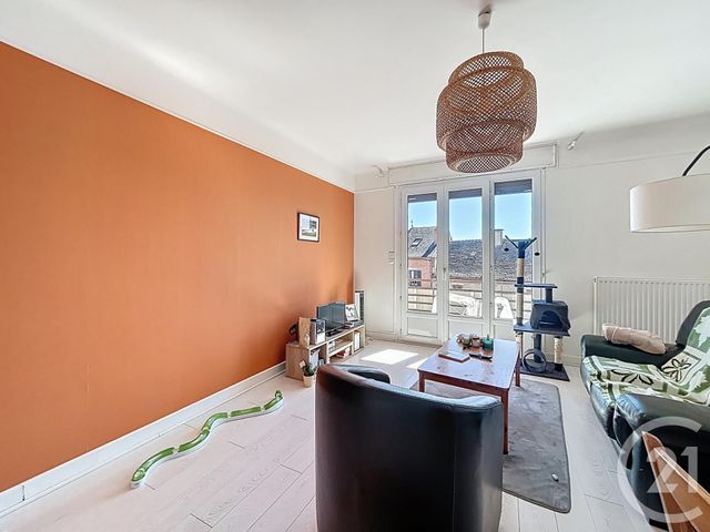 Appartement F3 &agrave; louer - 3 pi&egrave;ces - 62,85 m2 - St Pourcain Sur Sioule - 03 - AUVERGNE