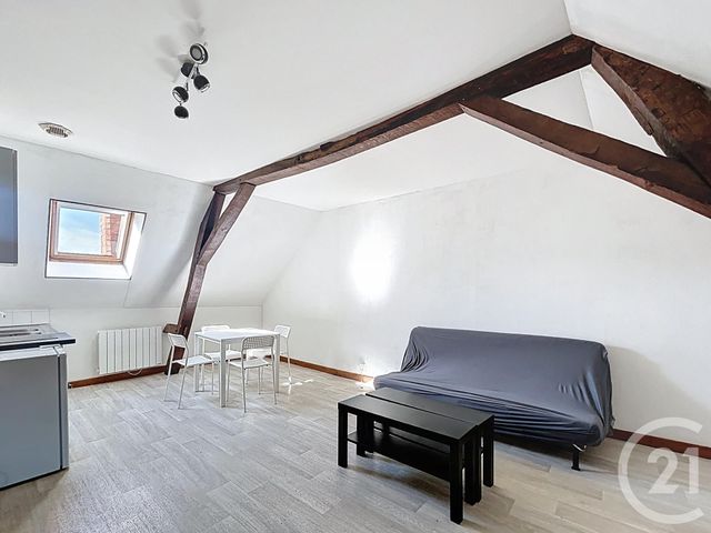 Appartement Studio &agrave; louer - 1 pi&egrave;ce - 29 m2 - St Pourcain Sur Sioule - 03 - AUVERGNE