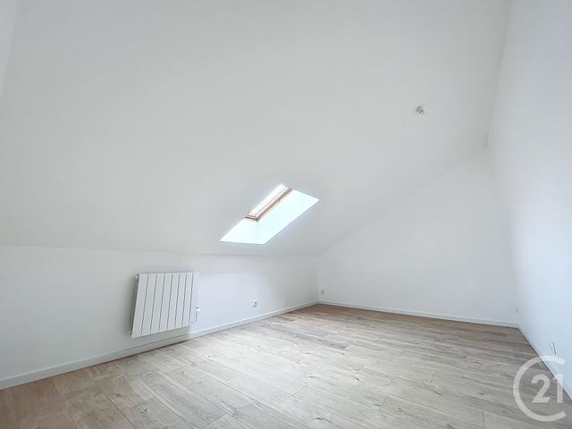 Maison &agrave; louer - 4 pi&egrave;ces - 52 m2 - Varennes Sur Allier - 03 - AUVERGNE