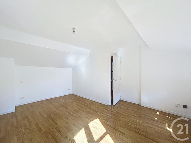 Maison &agrave; louer - 3 pi&egrave;ces - 52,62 m2 - St Pourcain Sur Sioule - 03 - AUVERGNE