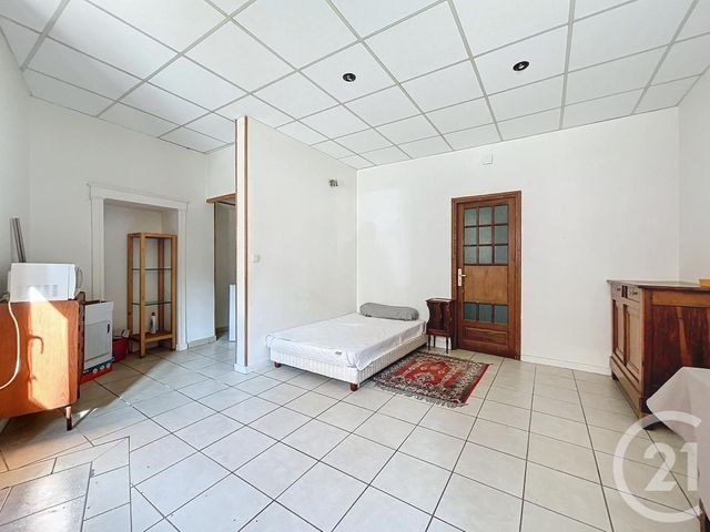 Appartement F1 &agrave; louer - 1 pi&egrave;ce - 25 m2 - St Pourcain Sur Sioule - 03 - AUVERGNE