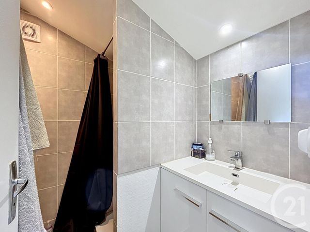 Maison &agrave; louer - 4 pi&egrave;ces - 67 m2 - St Pourcain Sur Sioule - 03 - AUVERGNE