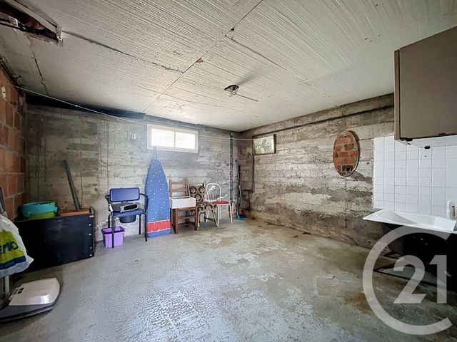 Maison &agrave; vendre - 5 pi&egrave;ces - 93 m2 - Varennes Sur Allier - 03 - AUVERGNE