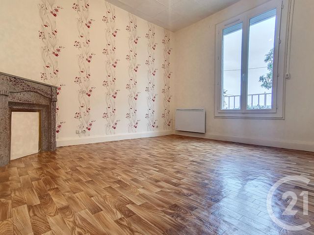 Appartement F2 &agrave; louer - 2 pi&egrave;ces - 44,60 m2 - Varennes Sur Allier - 03 - AUVERGNE