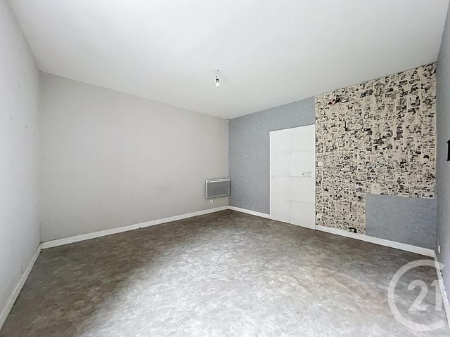 Maison &agrave; louer - 3 pi&egrave;ces - 62,36 m2 - St Pourcain Sur Sioule - 03 - AUVERGNE