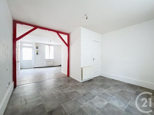 Maison &agrave; louer - 3 pi&egrave;ces - 62,36 m2 - St Pourcain Sur Sioule - 03 - AUVERGNE