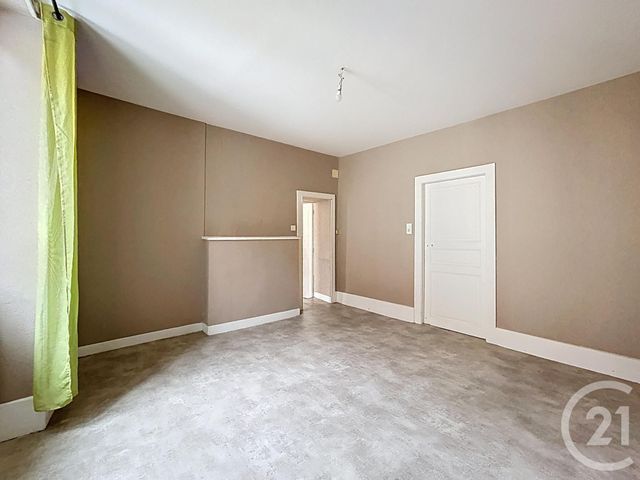Maison &agrave; louer - 3 pi&egrave;ces - 62,36 m2 - St Pourcain Sur Sioule - 03 - AUVERGNE