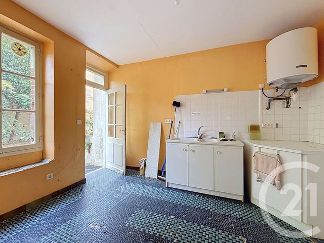 Maison &agrave; vendre - 20 pi&egrave;ces - 600 m2 - St Pourcain Sur Sioule - 03 - AUVERGNE