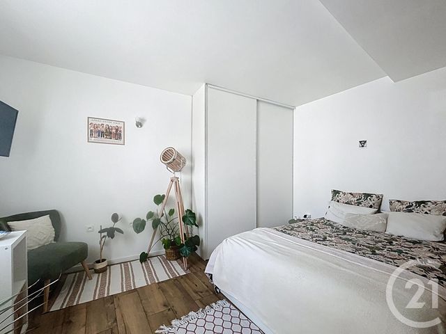Appartement T1 &agrave; louer - 1 pi&egrave;ce - 32,90 m2 - Varennes Sur Allier - 03 - AUVERGNE