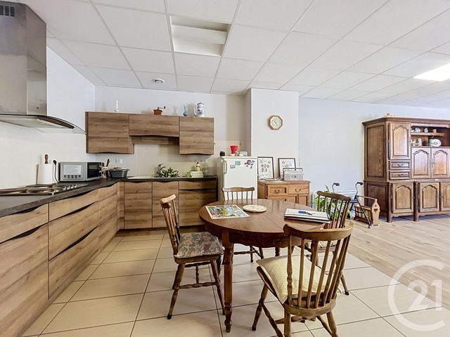Appartement F4 &agrave; louer - 4 pi&egrave;ces - 110,16 m2 - St Pourcain Sur Sioule - 03 - AUVERGNE