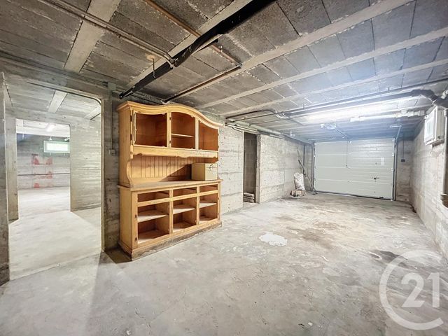 Maison &agrave; louer - 5 pi&egrave;ces - 135 m2 - La Ferte Hauterive - 03 - AUVERGNE
