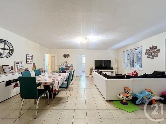 Maison &agrave; louer - 4 pi&egrave;ces - 95 m2 - Saulcet - 03 - AUVERGNE