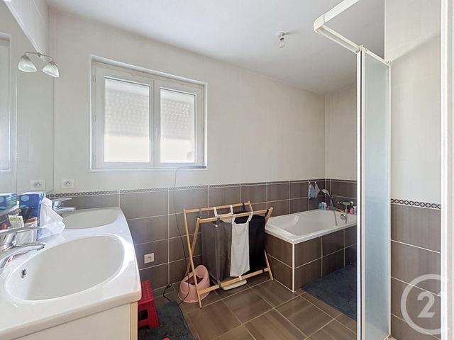 Maison &agrave; louer - 4 pi&egrave;ces - 95 m2 - Saulcet - 03 - AUVERGNE