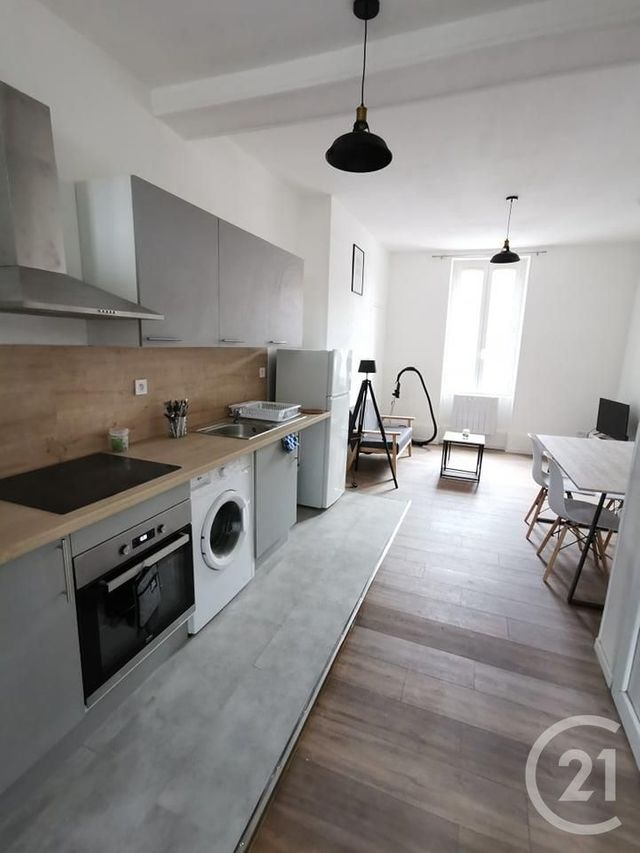 Appartement F2 &agrave; louer - 2 pi&egrave;ces - 34,88 m2 - Moulins - 03 - AUVERGNE