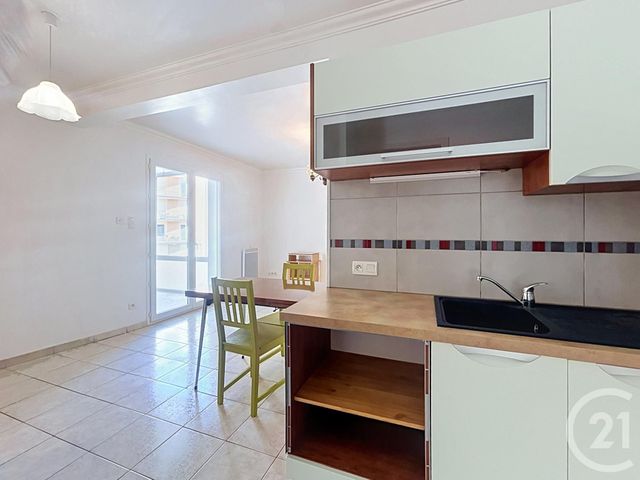 Appartement F2 &agrave; louer - 2 pi&egrave;ces - 39,48 m2 - St Pourcain Sur Sioule - 03 - AUVERGNE
