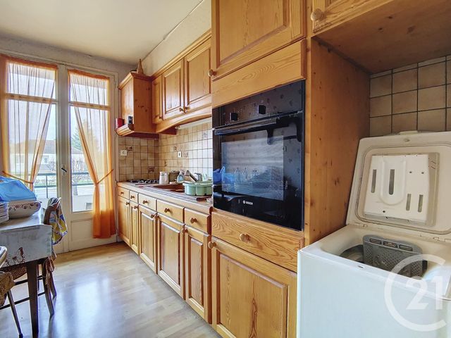 Appartement F4 à louer ST POURCAIN SUR SIOULE