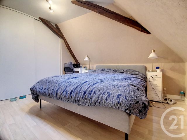 Appartement F2 &agrave; louer - 2 pi&egrave;ces - 48,60 m2 - St Pourcain Sur Sioule - 03 - AUVERGNE