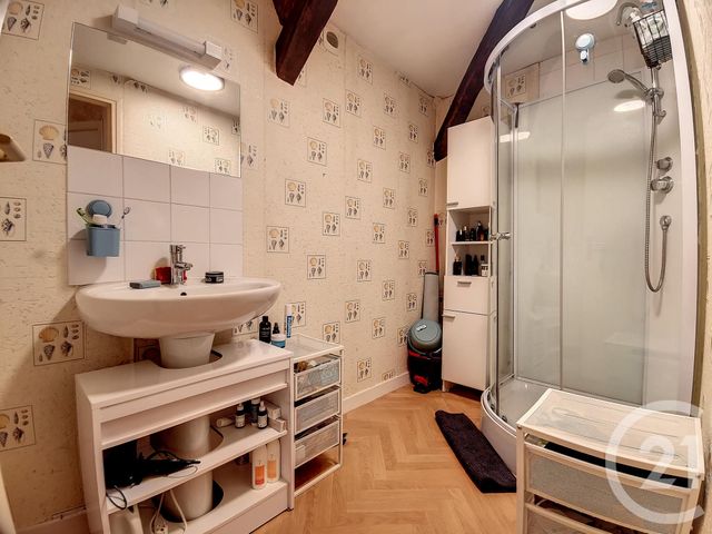 Appartement F2 &agrave; louer - 2 pi&egrave;ces - 48,60 m2 - St Pourcain Sur Sioule - 03 - AUVERGNE