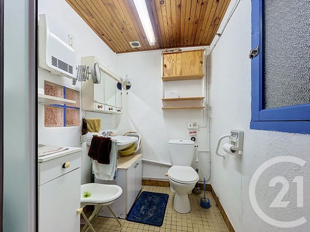 Maison &agrave; vendre - 2 pi&egrave;ces - 47,67 m2 - Varennes Sur Allier - 03 - AUVERGNE