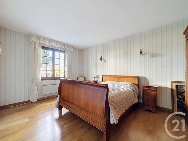 Maison &agrave; vendre - 7 pi&egrave;ces - 229,80 m2 - St Pourcain Sur Sioule - 03 - AUVERGNE