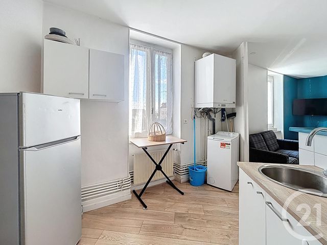 Appartement F3 &agrave; louer - 3 pi&egrave;ces - 52,01 m2 - St Pourcain Sur Sioule - 03 - AUVERGNE