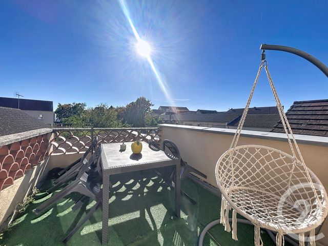Appartement F3 &agrave; louer - 4 pi&egrave;ces - 70,82 m2 - Varennes Sur Allier - 03 - AUVERGNE