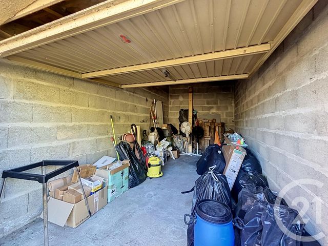 Appartement F3 &agrave; louer - 4 pi&egrave;ces - 70,82 m2 - Varennes Sur Allier - 03 - AUVERGNE