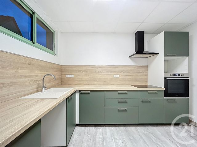 Maison &agrave; louer - 4 pi&egrave;ces - 100,80 m2 - Saulcet - 03 - AUVERGNE