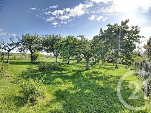 maison à vendre - 8 pièces - 130.0 m2 - FLEURIEL - 03 - AUVERGNE - Century 21 Lefèbvre Immobilier maison à vendre - 8 pièces - 130.0 m2 - FLEURIEL - 03 - AUVERGNE - Century 21 Lefèbvre Immobilier