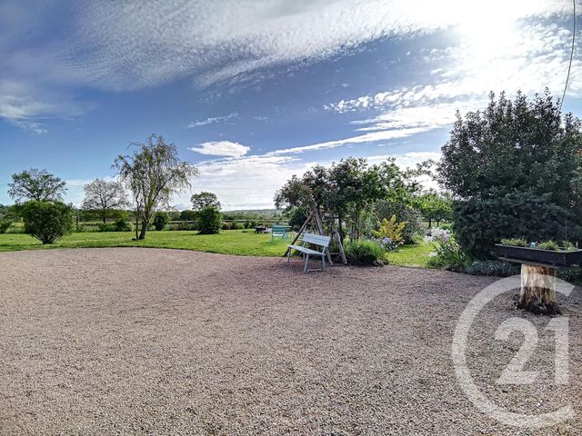 maison à vendre - 8 pièces - 130.0 m2 - FLEURIEL - 03 - AUVERGNE - Century 21 Lefèbvre Immobilier maison à vendre - 8 pièces - 130.0 m2 - FLEURIEL - 03 - AUVERGNE - Century 21 Lefèbvre Immobilier