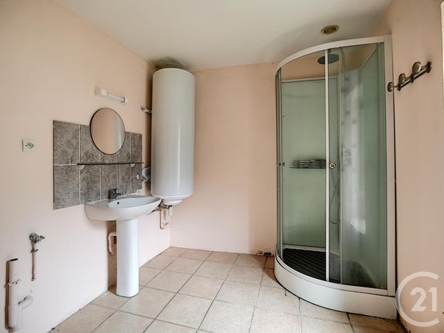 Maison à vendre - 12 pièces - 240 m2 - Chantelle - 03 - AUVERGNE